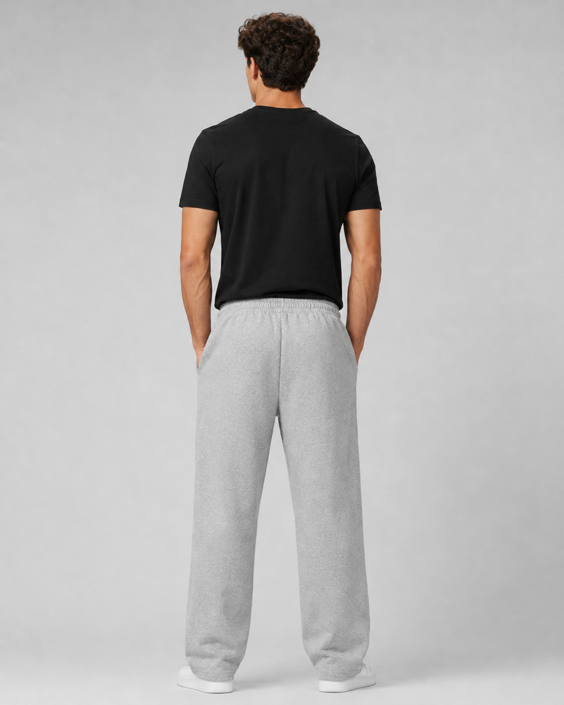 STRKE Essential Sweatpants