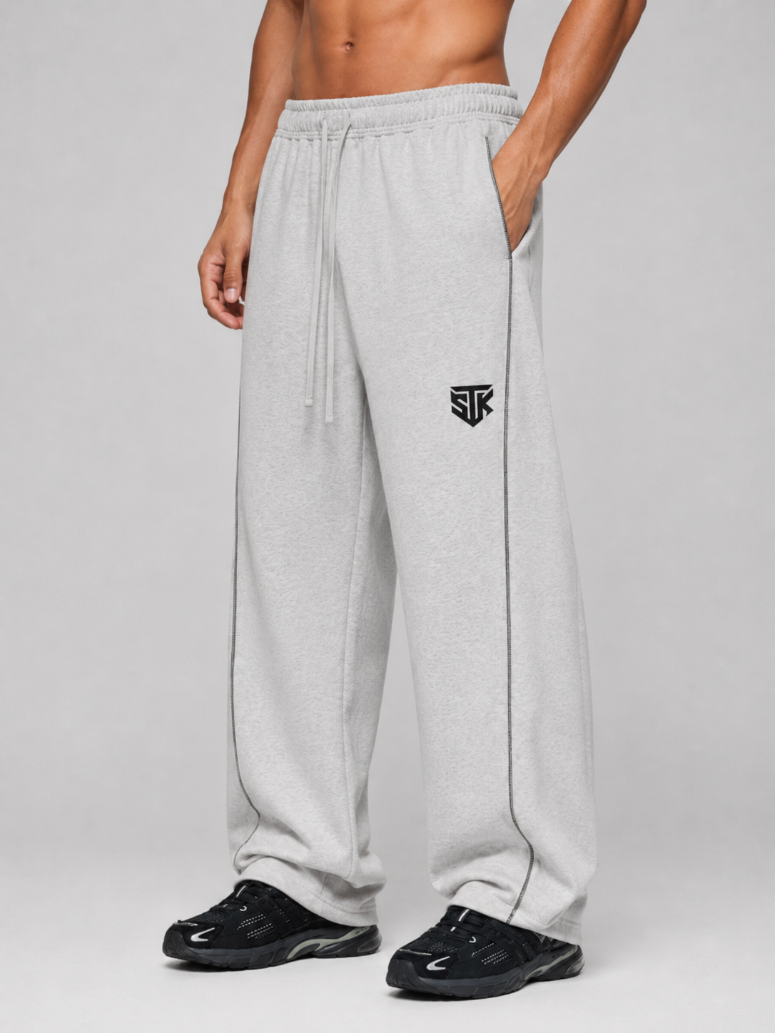 Minimalistic Light Heavyweight Barrel Leg Sweatpants